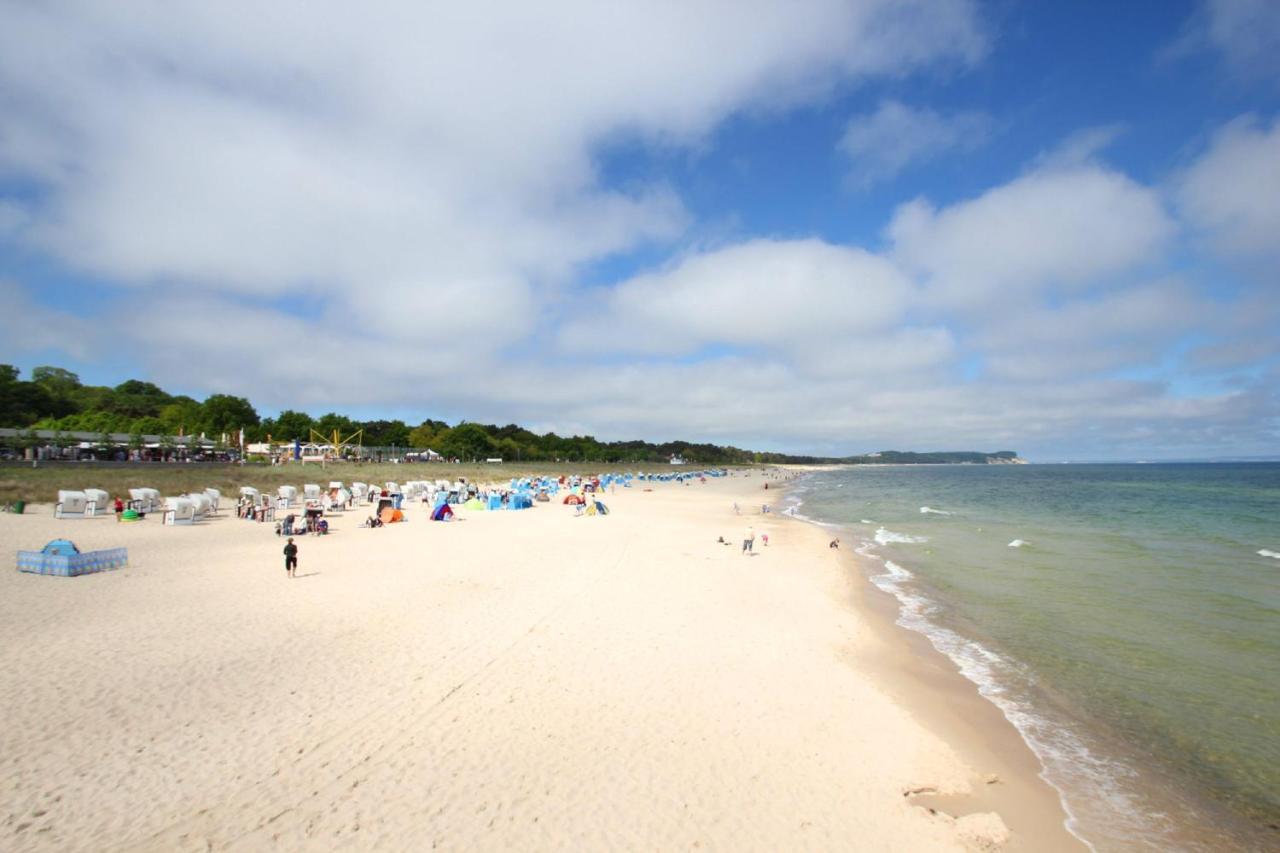 Strandnah Mit Balkon, Gratis Nutzung Vom Ahoi Erlebnisbad Und Sauna In Sellin - Strandhaus Moenchgut Fewo21 Лобе Екстериор снимка